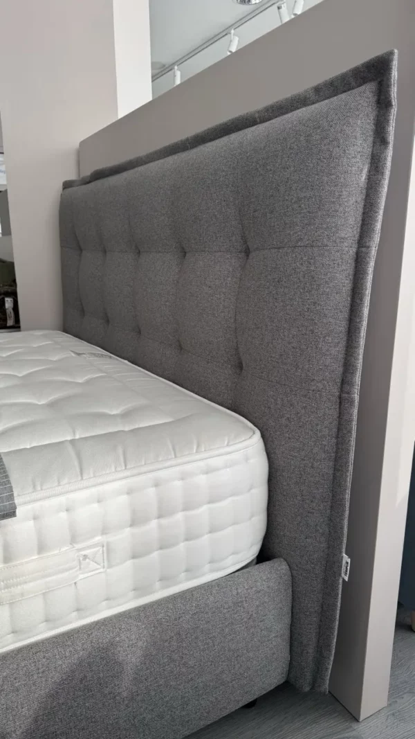 Outlet Letto Tempur Quattro testiera Outlet Letto Tempur Quattro testiera